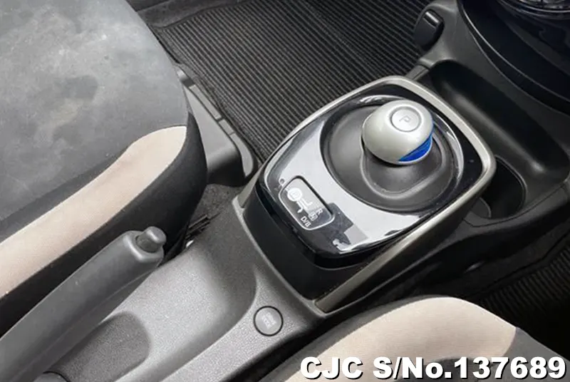 2020 Nissan / Note Stock No. 137689