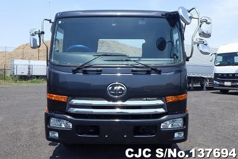 2015 Nissan / Condor Stock No. 137694