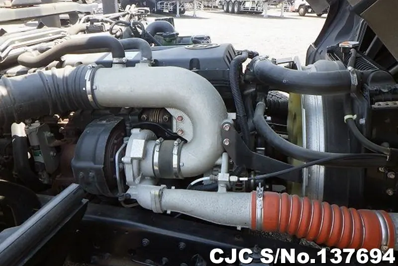 2015 Nissan / Condor Stock No. 137694