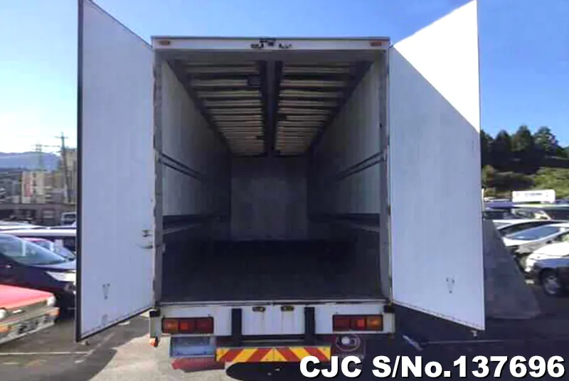 2015 Nissan / UD Stock No. 137696