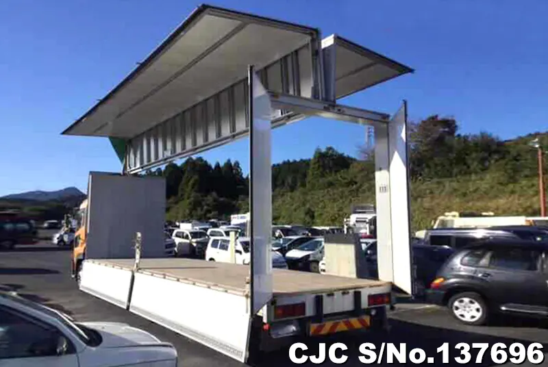 2015 Nissan / UD Stock No. 137696
