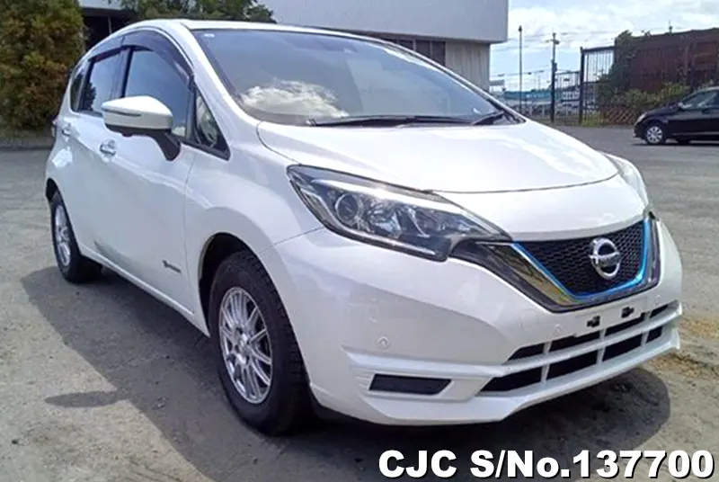 Nissan / Note 2017