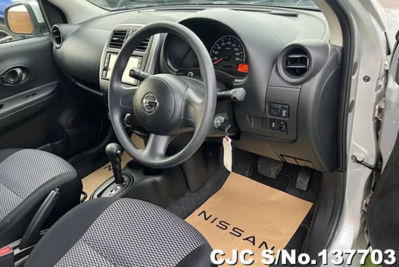 2017 Nissan / March Stock No. 137703