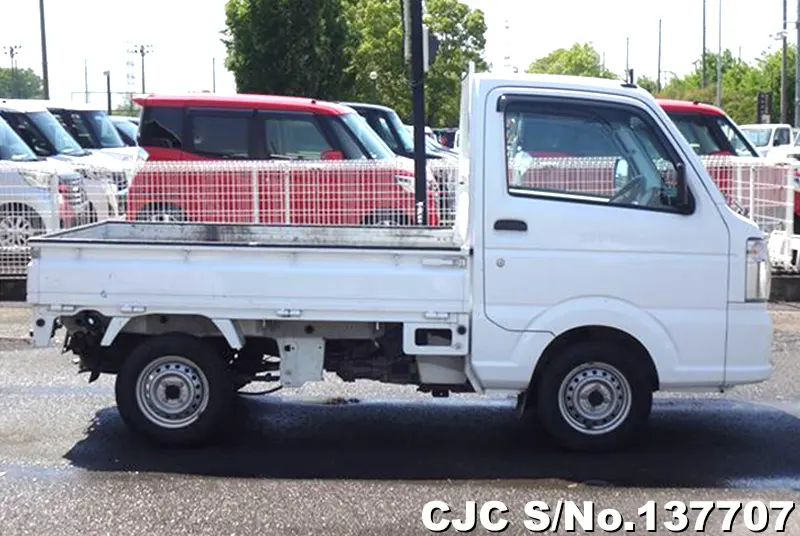 2017 Suzuki / Carry Stock No. 137707