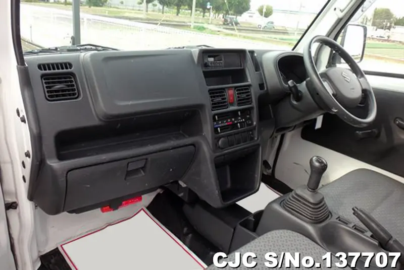 2017 Suzuki / Carry Stock No. 137707
