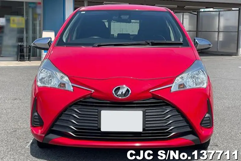 2017 Toyota / Vitz Stock No. 137711
