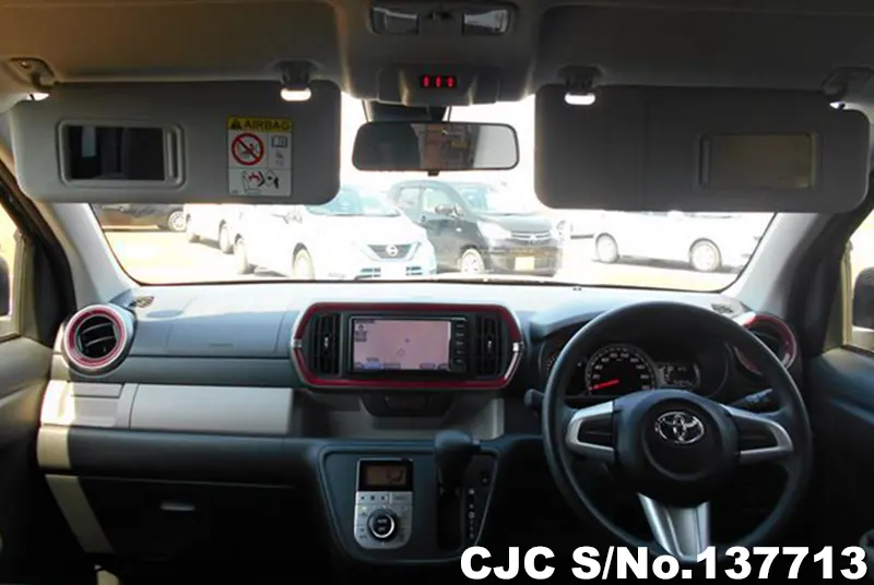 2017 Toyota / Passo Stock No. 137713