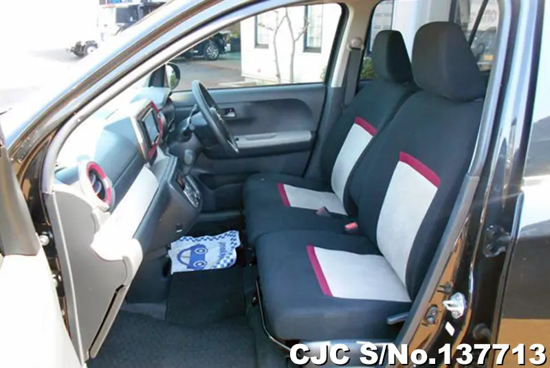 2017 Toyota / Passo Stock No. 137713