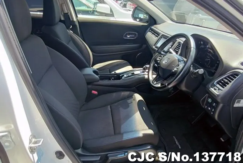 2017 Honda / Vezel Stock No. 137718