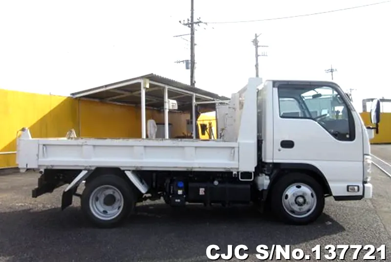 2023 Isuzu / Elf Stock No. 137721