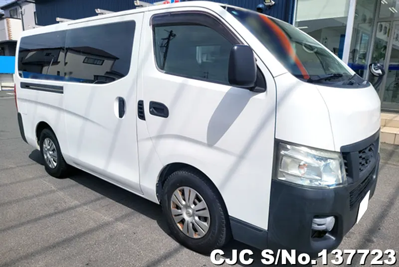 2015 Nissan / Caravan Stock No. 137723