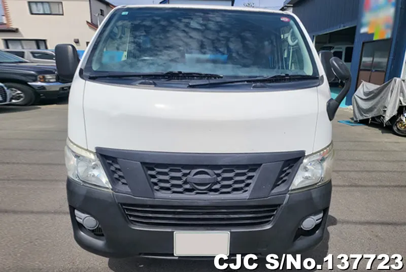 2015 Nissan / Caravan Stock No. 137723