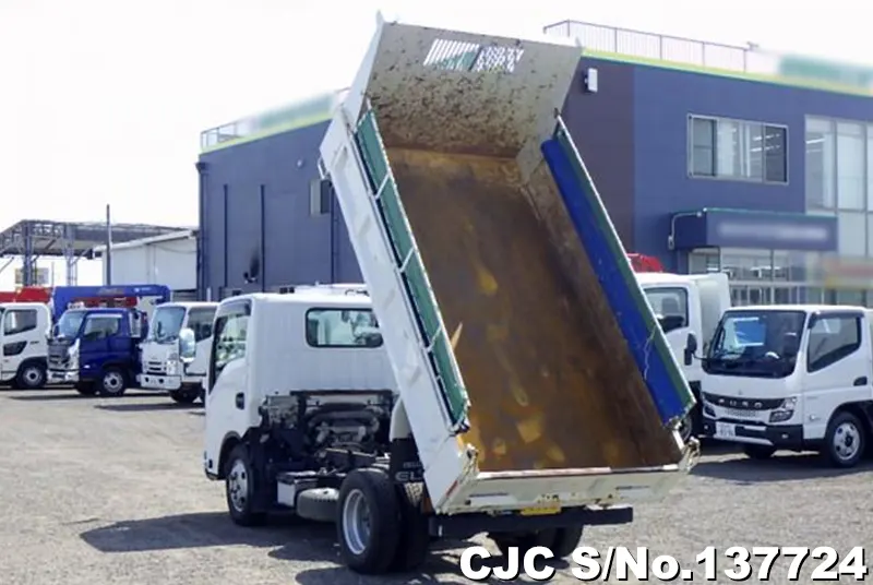 2023 Isuzu / Elf Stock No. 137724