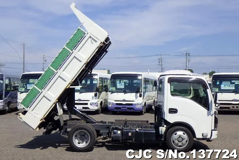 2023 Isuzu / Elf Stock No. 137724
