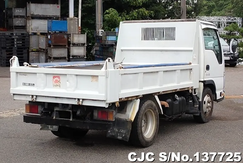 2011 Isuzu / Elf Stock No. 137725