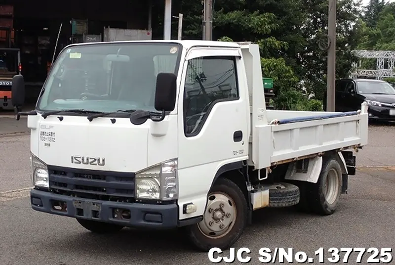 2011 Isuzu / Elf Stock No. 137725