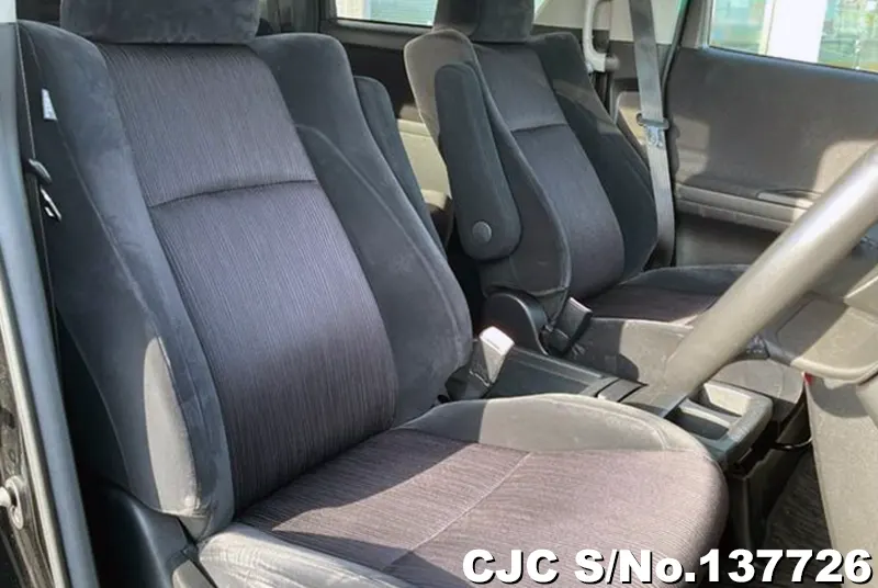 2011 Toyota / Vellfire Stock No. 137726