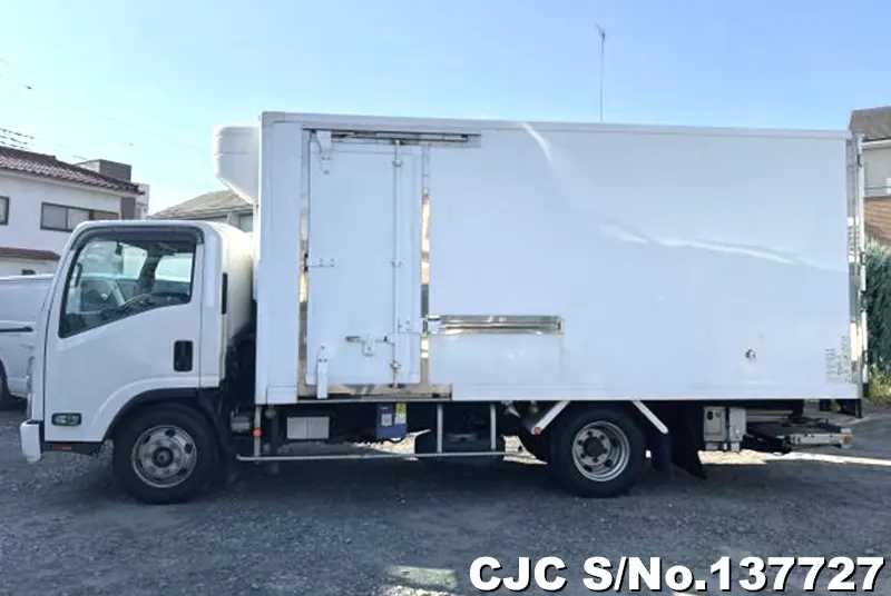 2015 Isuzu / Elf Stock No. 137727