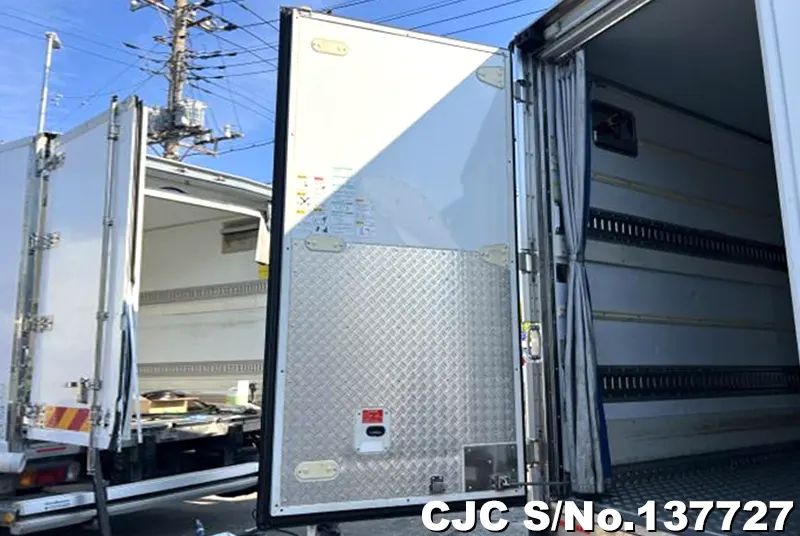 2015 Isuzu / Elf Stock No. 137727
