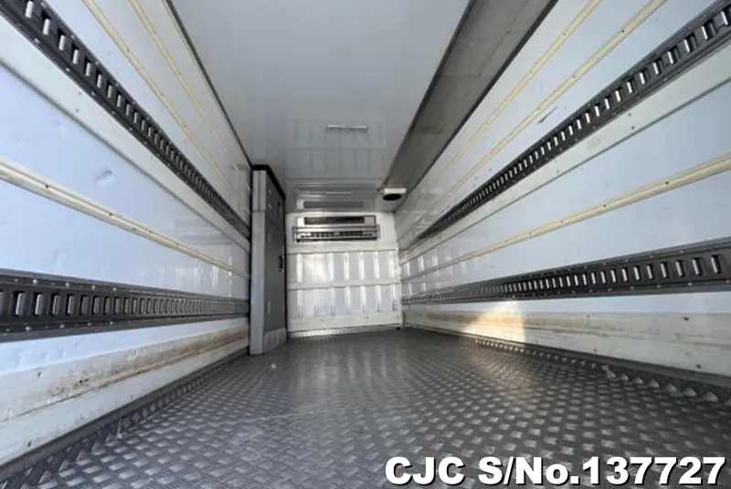 2015 Isuzu / Elf Stock No. 137727
