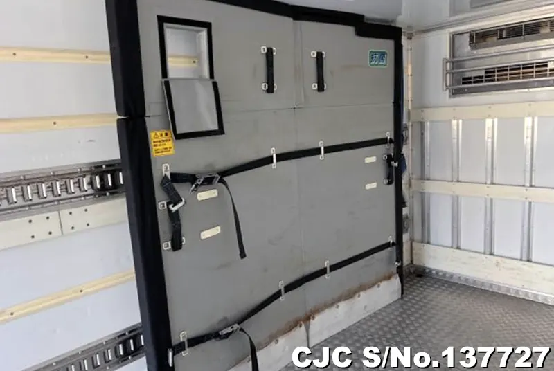 2015 Isuzu / Elf Stock No. 137727