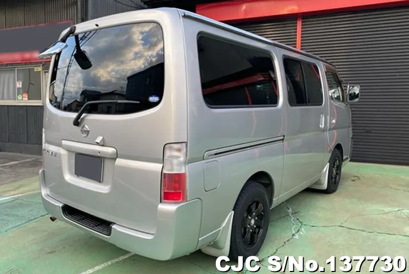 2005 Nissan / Caravan Stock No. 137730