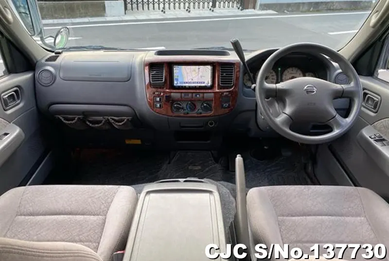 2005 Nissan / Caravan Stock No. 137730