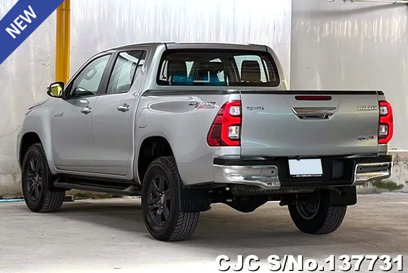 2021 Toyota / Hilux / Revo Stock No. 137731