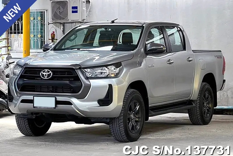 2021 Toyota / Hilux / Revo Stock No. 137731