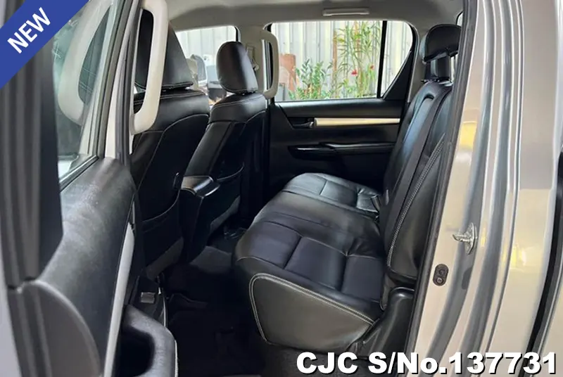 2021 Toyota / Hilux / Revo Stock No. 137731