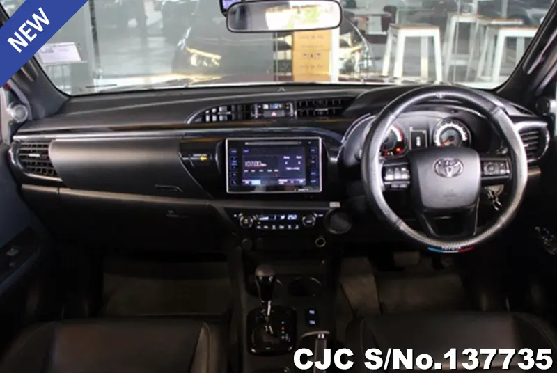 2020 Toyota / Hilux / Revo Rocco Stock No. 137735