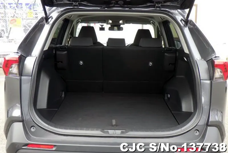 2023 Toyota / Rav4 Stock No. 137738