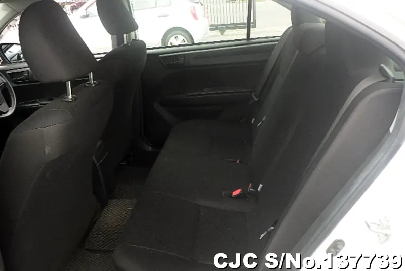 2021 Toyota / Corolla Axio Stock No. 137739