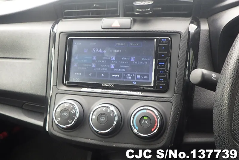 2021 Toyota / Corolla Axio Stock No. 137739