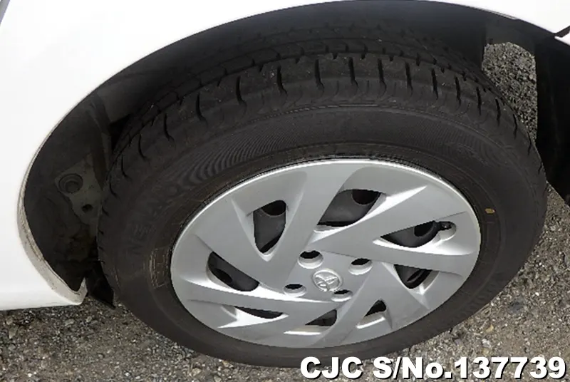 2021 Toyota / Corolla Axio Stock No. 137739