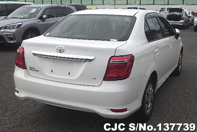 2021 Toyota / Corolla Axio Stock No. 137739