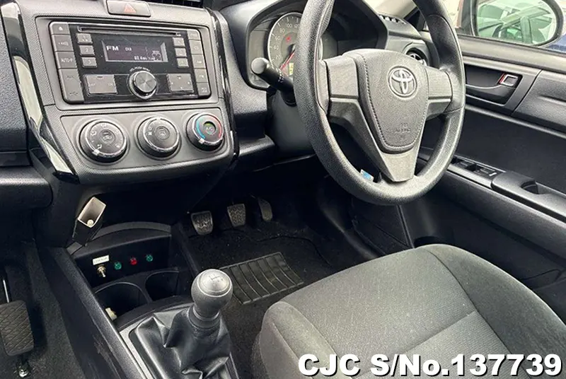2021 Toyota / Corolla Axio Stock No. 137739