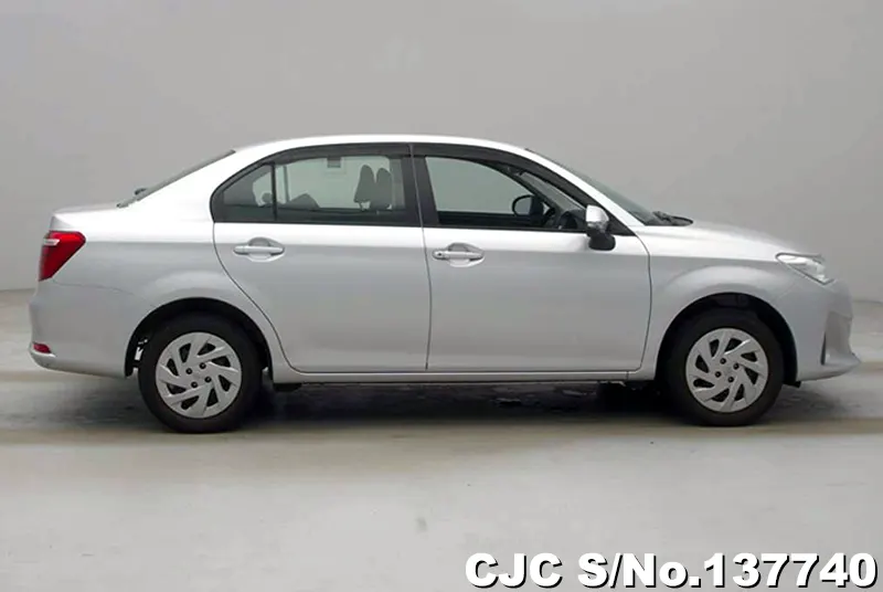 2021 Toyota / Corolla Axio Stock No. 137740