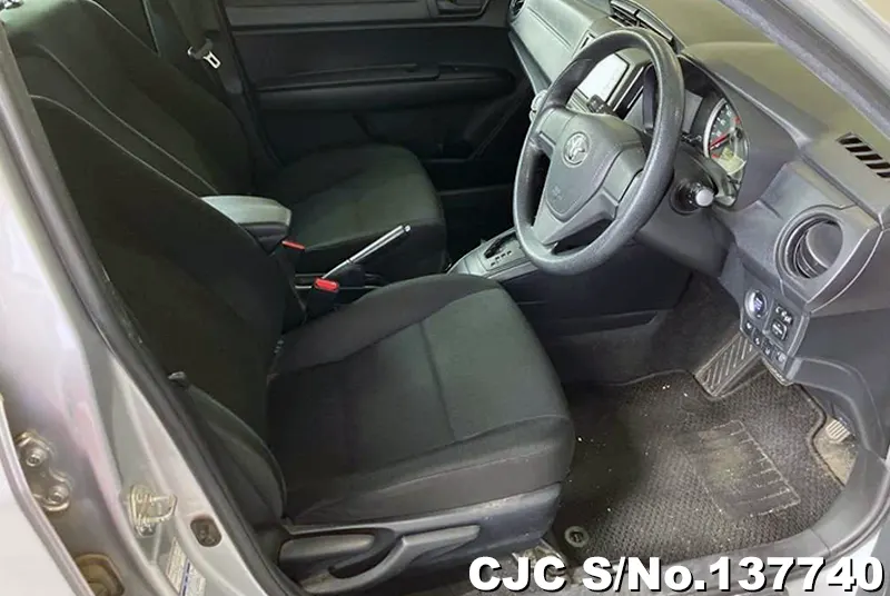 2021 Toyota / Corolla Axio Stock No. 137740