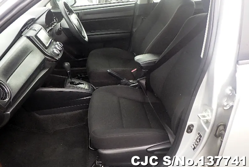 2021 Toyota / Corolla Axio Stock No. 137741