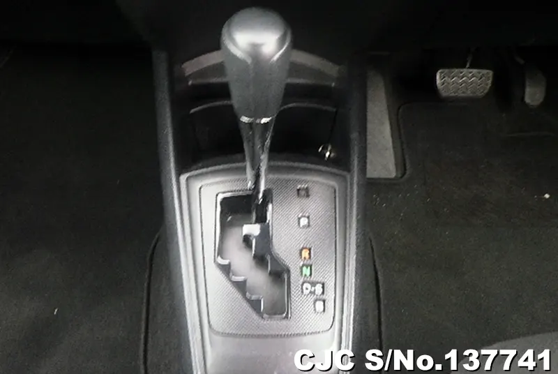 2021 Toyota / Corolla Axio Stock No. 137741