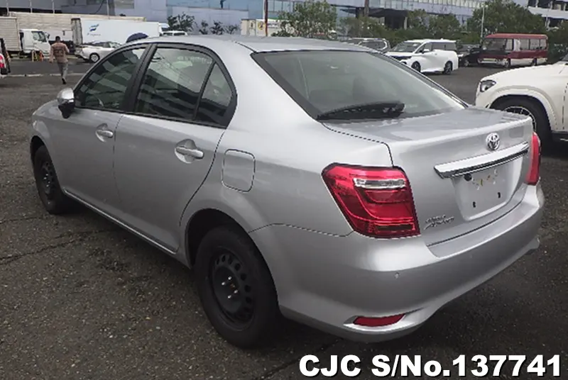 2021 Toyota / Corolla Axio Stock No. 137741