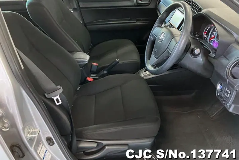 2021 Toyota / Corolla Axio Stock No. 137741