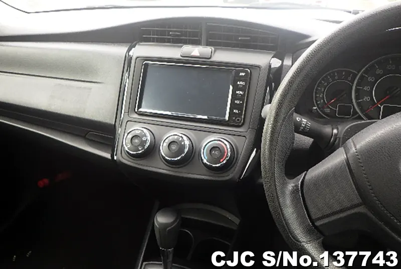 2021 Toyota / Corolla Axio Stock No. 137743