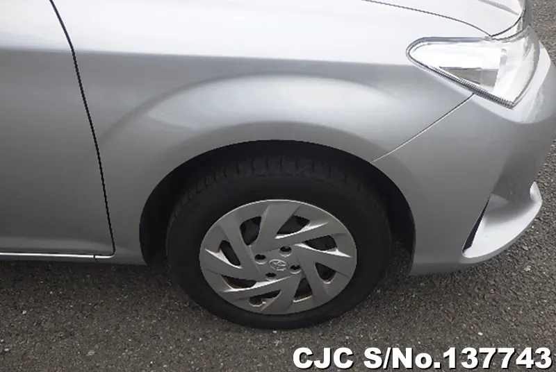2021 Toyota / Corolla Axio Stock No. 137743