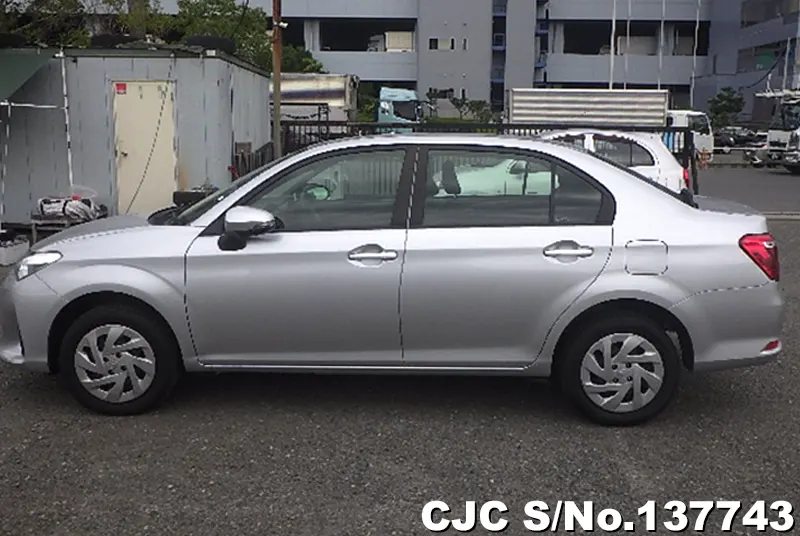 2021 Toyota / Corolla Axio Stock No. 137743