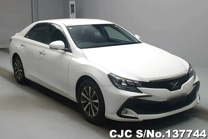 Toyota / Mark X 2017
