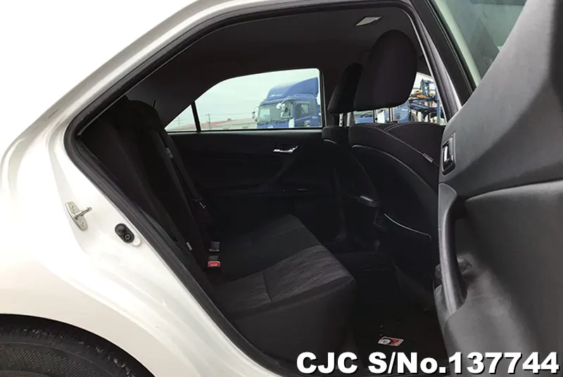 2017 Toyota / Mark X Stock No. 137744