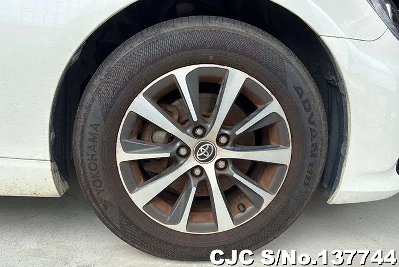 2017 Toyota / Mark X Stock No. 137744