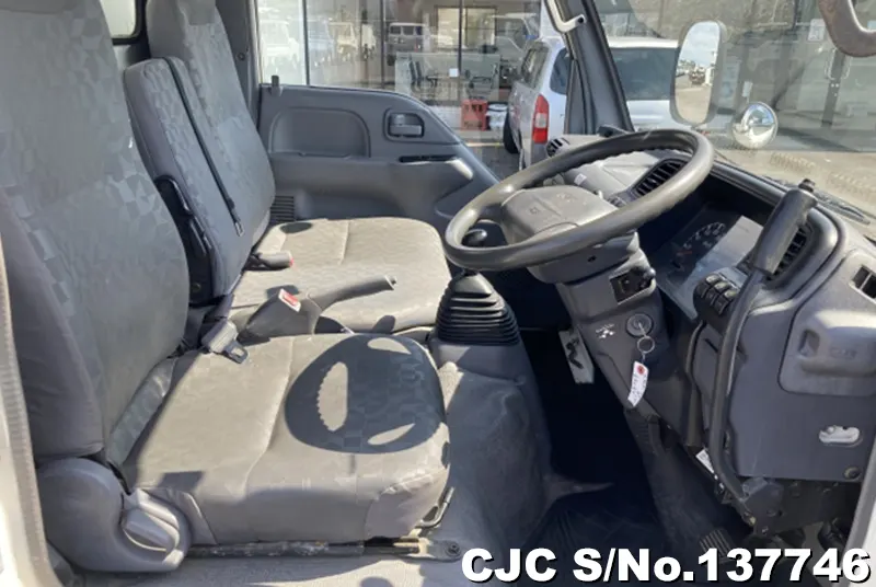 2006 Mazda / Titan Stock No. 137746